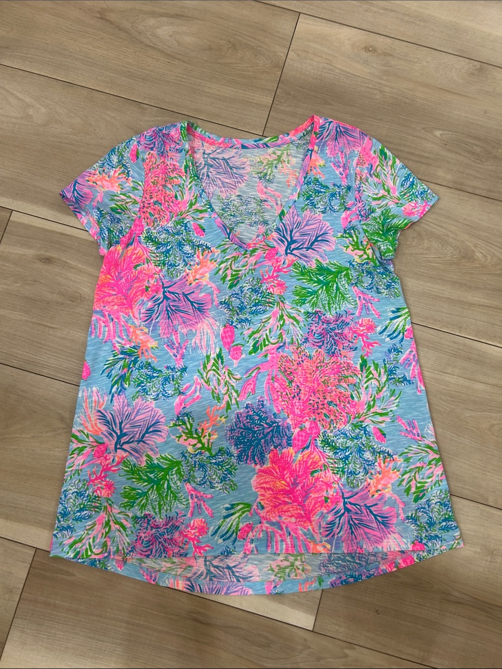 Lilly Pulitzer V-Neck Floral Tee - Pink, Blue & Green